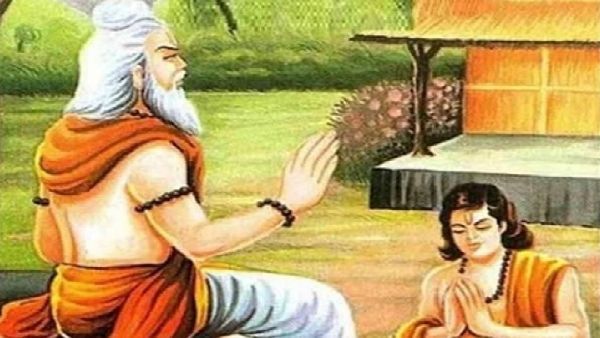 గురు పౌర్ణమి: అజ్ఞానమనే చీకటిని తొలిగించే శక్తే గురువు
