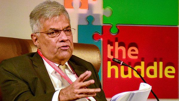 Sri Lanka Crisis: సంక్షోభ లంకలో ఆపద్ధర్మ అధ్యక్షుడిగా ప్రధాని రణిల్ విక్రమసింఘే-స్పీకర్ నిర్ణయం