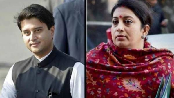 కేంద్రమంత్రులు స్మృతీ ఇరానీ, జ్యోతిరాదిత్య సింధియాకు అదనపు శాఖల బాధ్యతలు