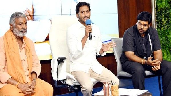 చంద్రబాబుకు కుప్పంలోనే చెక్: భరత్‌కు మంత్రి పదవంటూ సీఎం జగన్ కీలక ప్రకటన