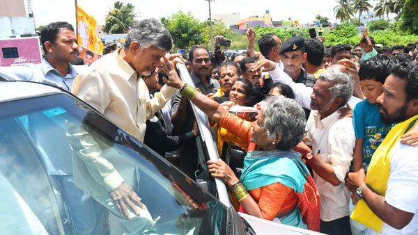 చంద్రబాబు కుప్పం టూర్ -గతానికీ ఇప్పటికీ ఎంత తేడా ! వైసీపీ కౌంటర్ వ్యూహం సిద్ధమేనా?