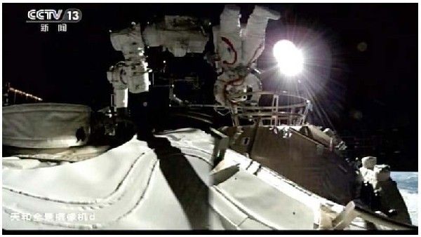 మారని డ్రాగన్ తీరు: ఇండియన్ గ్రేజియర్లను ముందుకెళ్లనీయని చైనా..