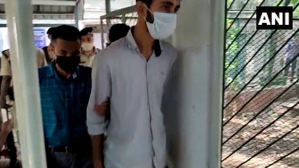 ఐఎస్‌తో లింకులు, నిధుల సేకరణ: జేఎంఐ విద్యార్థి మొహ్సిన్ అరెస్ట్, ఎన్ఐఏ రిమాండ్