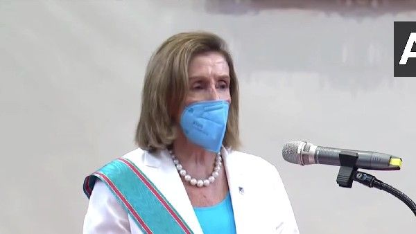 చైనా హెచ్చరికలపై అమెరికా భగ్గు: దేనికైనా రె`ఢీ`: తైవాన్ అధ్యక్షురాలితో భేటీ: ఆ హామీలు