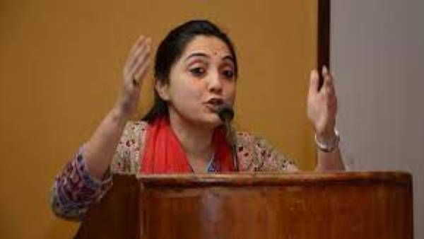 Nupur Sharma : నుపుర్ శర్మకు సుప్రీం భారీ ఊరట- విద్వేష వ్యాఖ్యల కేసులన్నీ ఢిల్లీకి బదిలీ