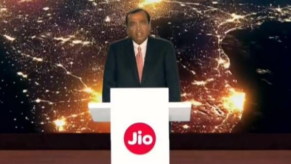 Jio 5G: యూజర్లకు అద్దిరిపోయే దీపావళి కానుకను ప్రకటించిన ముఖేష్ అంబానీ