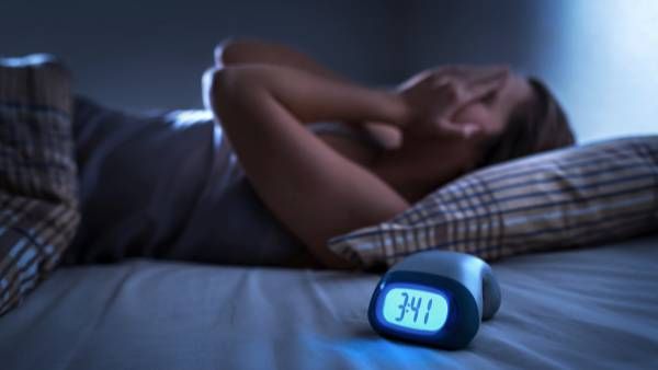  health tips: నిద్రలేమితో బాధపడుతున్నారా... ప్రశాంతమైన నిద్ర కోసం ఈ చిట్కాలు ట్రై చెయ్యండి!!