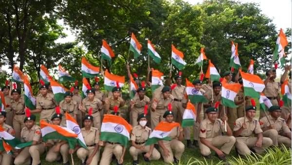 ఒకేరోజు..ఒకే సమయానికి తెలంగాణ వ్యాప్తంగా ఏకం కానున్న కోట్లాది గొంతుకలు: ఎక్కడివారు అక్కడే