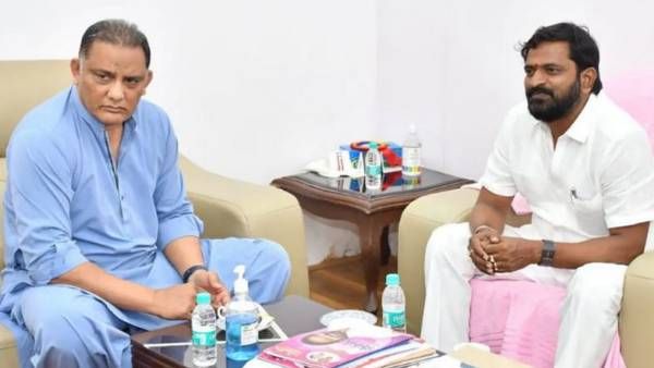 అజారుద్దీన్ కు కొమ్ము కాస్తున్నారా?? వివాదాస్పదంగా మంత్రి తీరు?