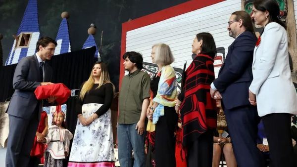 Canada: కెనడాలో ఉన్న భారతీయులు జాగ్రత్త.. హెచ్చరించిన కేంద్రం..