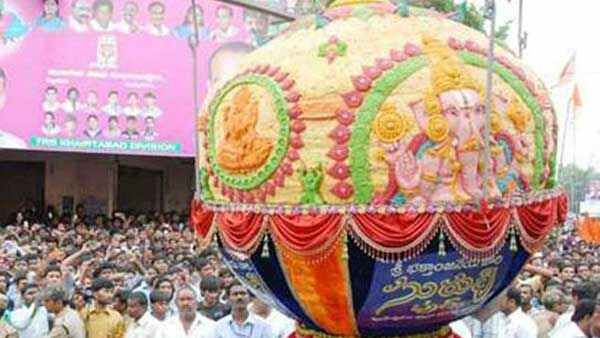 బాలాపూర్ లడ్డూను మించి: అల్వాల్ లడ్డూ రూ.46 లక్షలు..