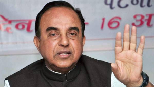 లూటిన్స్ బంగ్లా ఖాళీ చేయాలంటూ సుబ్రమణ్యస్వామికి హైకోర్టు డెడ్‌లైన్