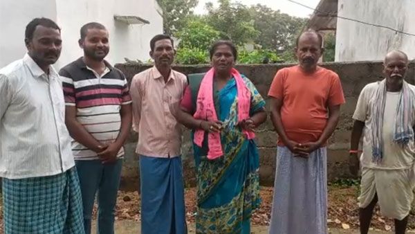 మునుగోడు నాయకులకు, జనాలకు ఊసరవెల్లి ఆదర్శం.. షాకింగ్ రాజకీయం చూస్తే నోరెళ్ళబెట్టటం ఖాయం!!