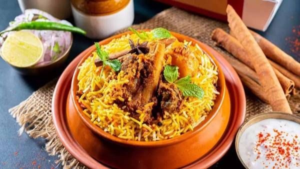 ఇదేం కర్మరా బాబు.. బిర్యానీ తింటే అంతేనట, అందుకే షాప్స్ క్లోజ్, ఎక్కడంటే..?