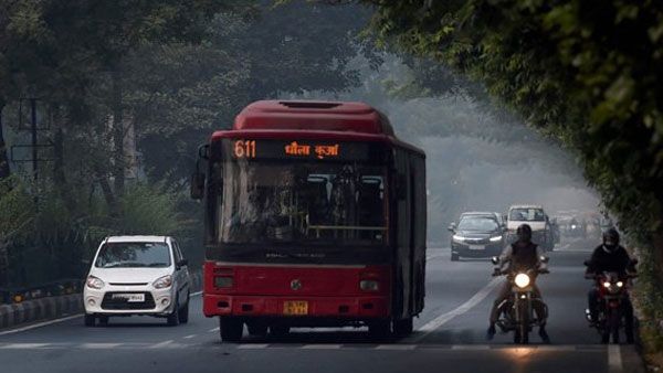 ఢిల్లీలో ప్రమాదకర స్థాయికి గాలి కాలుష్యం: ఇప్పటి వరకు ఇదే అత్యంత కలుషిత రోజు