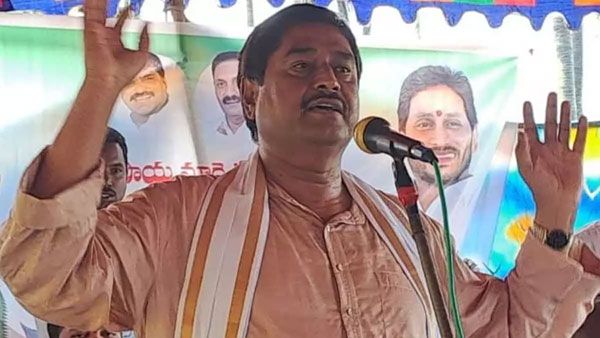 మంత్రి ధర్మాన సంచలనం - పదవికి రాజీనామా : ఉద్యమంలోకి ఎంట్రీ..!!