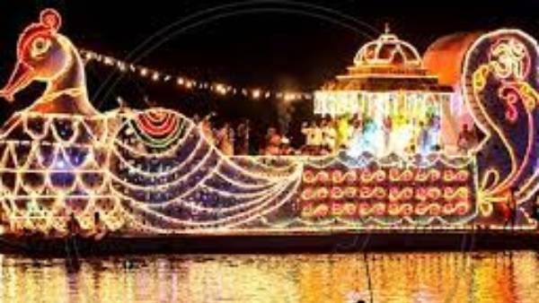 కృష్ణానదిలో తెప్పోత్సవానికి బ్రేక్- దుర్గాఘాట్ లోనే పూజలు-కారణమిదే..