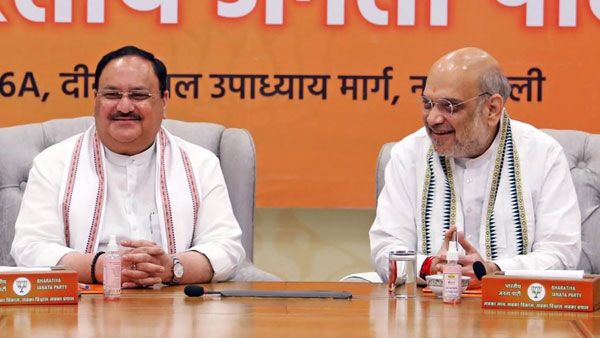 తెలంగాణాపై బీజేపీ హైకమాండ్ ఫోకస్.. నేరుగా అమిత్‌షాకే రహస్య నివేదికలు.. త్వరలోనే మాస్టర్ ప్లాన్!!