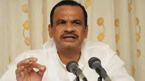 కోమటిరెడ్డి వెంకటరెడ్డి సంచలనం - మునుగోడులో కాంగ్రెస్ గెలవలేదు..!!
