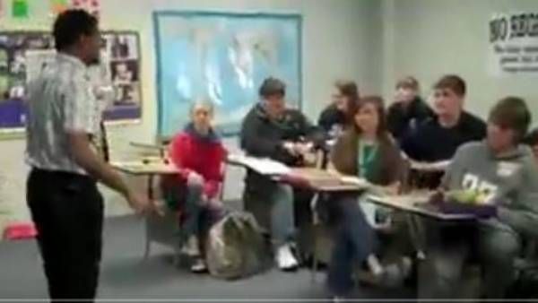 VIRAL VIDEO:సింగ్ చేస్తూ టీచ్, మ్యాథ్స్ ఇలా కూడా చెబుతారా, వైరల్, పదేళ్ల కిందనే