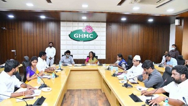 యువత కోసం జీహెచ్ఎంసీ వినూత్న ప్రయోగం.!నగరంలో 90కిలో మీటర్ల సైక్లింగ్ ట్రాక్ ఏర్పాటు.!