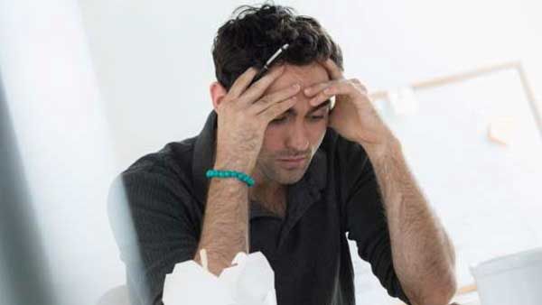 Wife: బిజినెస్ మేన్ కు బలిసిన ప్రియురాలు, మ్యాటర్ లీక్, భార్య, కూతుర్లను ఏం చేశాడంటే ?, పోయేకాలం!