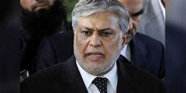 అమెరికాలో పాక్ మంత్రికి పరాభావం.. చోర్ చోర్,, అబద్దాల కోరు అంటూ నినాదాలు