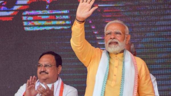 నష్టాలు భరించిన చమురు సంస్థలకు కేంద్రం దివాళీ బోనంజా: 22 వేల కోట్లు గ్రాంట్