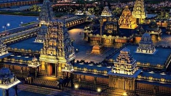 మునుగోడు ఓటర్లకు యాదాద్రి లక్ష్మీ నరసింహ స్వామి స్పెషల్ దర్శనం; వివాదంగా మారిన వ్యవహారం!!