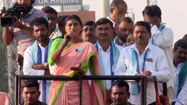 పాదయాత్రలో ఎమ్మెల్యేలను వదిలిపెట్టని వైఎస్ షర్మిల.. కీలక సమస్యలపై నిలదీసి షాక్ ఇస్తున్నారుగా!!