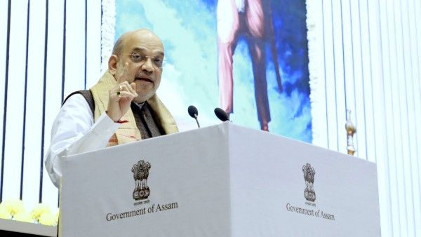 చరిత్ర తిరగరాస్తాం, మనల్ని ఆపేదెవరు?: అదంతా మట్టిలోకే అంటూ అమిత్ షా