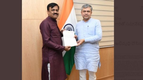 విశాఖ దేశంలోనే పెద్ద ఐటీ హబ్‌: కేంద్రమంత్రికి బీజేపీ ఎంపీ జీవీఎల్ నర్సింహారావు