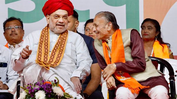 gujarat polls : గుజరాత్ లో ఆప్ ఖాతా తెరవకపోవచ్చు ! అమిత్ షా జోస్యం