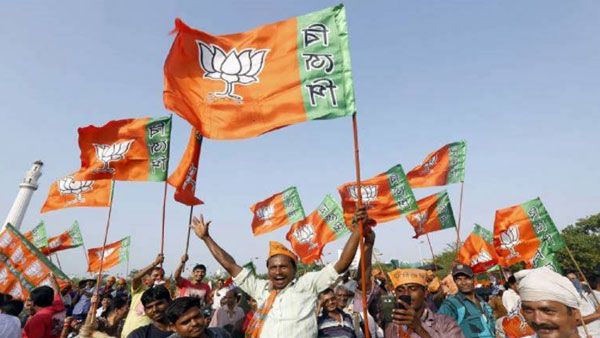 Cvoter-ABP opinion Poll : గుజరాత్ లో మళ్లీ కమల వికాసం ? మరిన్ని సీట్లతో-తాజా సర్వే