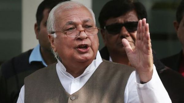 కేరళ గవర్నర్ ఆరిఫ్‌కు సర్కారు షాక్: ఆ యూనివర్సిటీ ఛాన్సలర్ పదవి నుంచి తొలగింపు