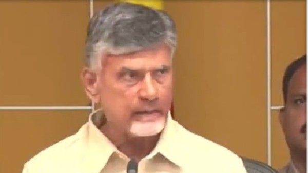 పవన్ కళ్యాణ్ పై రెక్కీ చేస్తారా - వదలిపెట్టం: చంద్రబాబు ఫైర్..!!