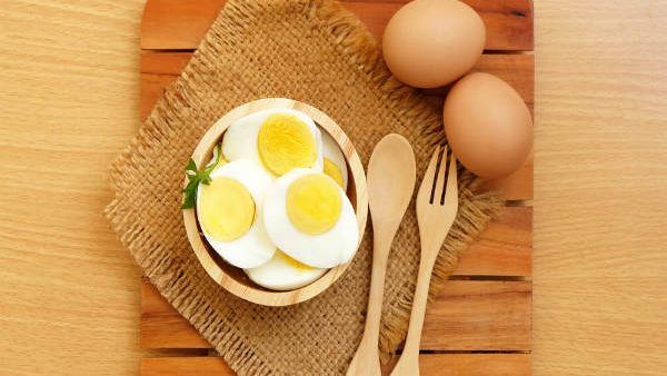 Egg Side Effects: ఆ వ్యాధులు ఉన్నవారు గుడ్డు అస్సలు తినొద్దు..!