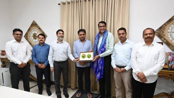 KTR: తెలంగాణలో ప్రఖ్యాత కంపెనీ పెట్టుబడి.. 7000 మందికి ఉద్యోగావకాశం..