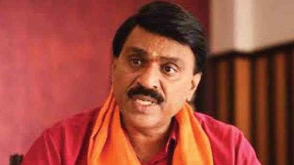 'పులి ఆకలితో ఉంది.. వేటాడటమొక్కటే దానికి తెలుసు'!!