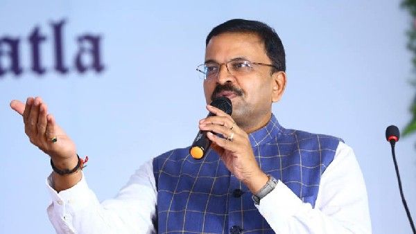 ఏపీ.. మహారాష్ట్రలా ఎందుకు అభివృద్ధి చెందకూడదు?: 3 రాజధానులపై జేడీ లక్ష్మీనారాయణ