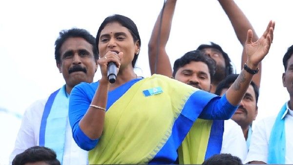 కేసీఆర్ లాంటోడు పందిరేస్తే కుక్కతోక తాకి కూలిపోయిందట..ఈ దరిద్రులు అవసరమా మనకు!!