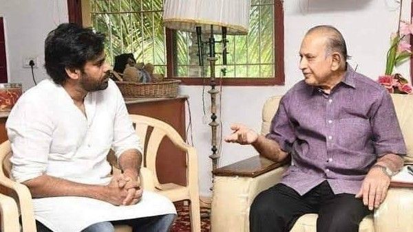 సూపర్‌స్టార్ కృష్ణ నూతన ఆవిష్కరణలకు దార్శనికుడు: ఎంకే స్టాలిన్, పవన్ కళ్యాణ్, కేటీఆర్ సంతాపం!!