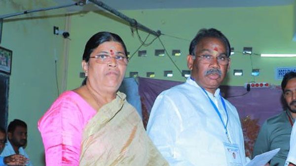 11వ రౌండ్‌లో టీఆర్ఎస్ లీడ్, టీఆర్ఎస్ శ్రేణుల సంబరాలు