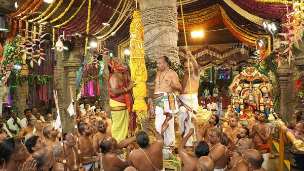 శ్రీవారి డిపాజిట్లు - బంగారం విలువ ఎంతో తెలుసా : ఇవీ లెక్కలు..!!