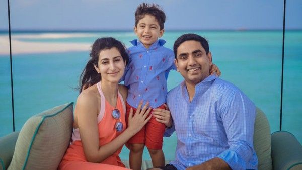 భార్య, కుమారుడితో కలిసి స్వగ్రామానికి వచ్చిన నారా లోకేష్