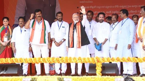 సీఎం రేసులో వీరే: అధికారం రాకముందే గాల్లో మేడలు కడుతున్న కమలనాధులు!!