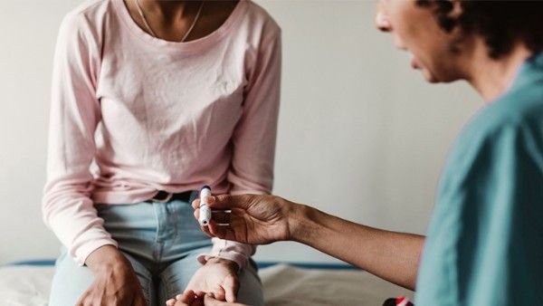 Diabetes: యువతలోనూ మధుమేహం.. ముందే జాగ్రత పడండి.. లేకుంటే అంతే..