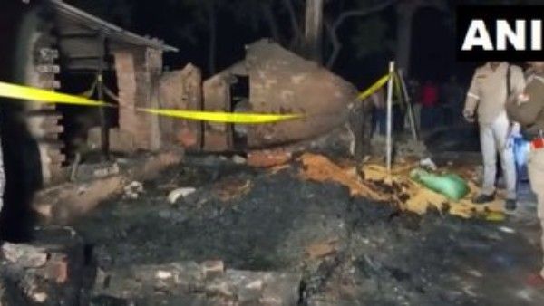 family: మంటలు వ్యాపించి ఒకే ఫ్యామిలీలో ఐదు మంది ?, గ్యాస్ గమనించని మహిళ !