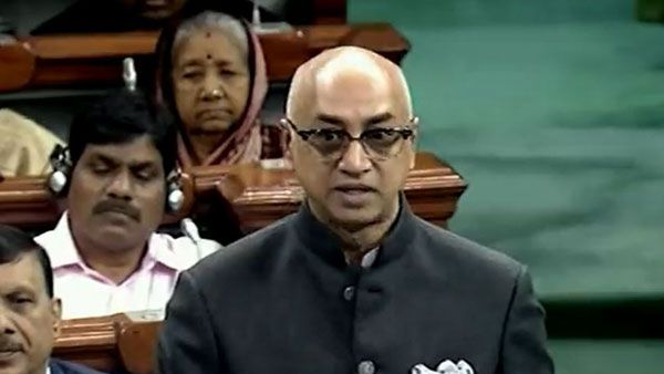 అమరావతిపై లోక్‌సభలో కేంద్రాన్ని నిలదీసిన టీడీపీ ఎంపీ- వివరణ ఇచ్చిన మంత్రి..!!