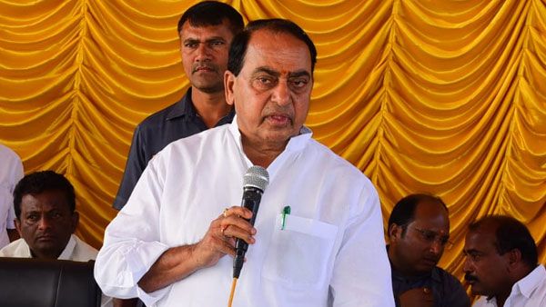 బండి సంజయ్ నీ ఆరోపణలు నిరూపించు.. రాజకీయాల నుండి తప్పుకుంటా: మంత్రి అల్లోల